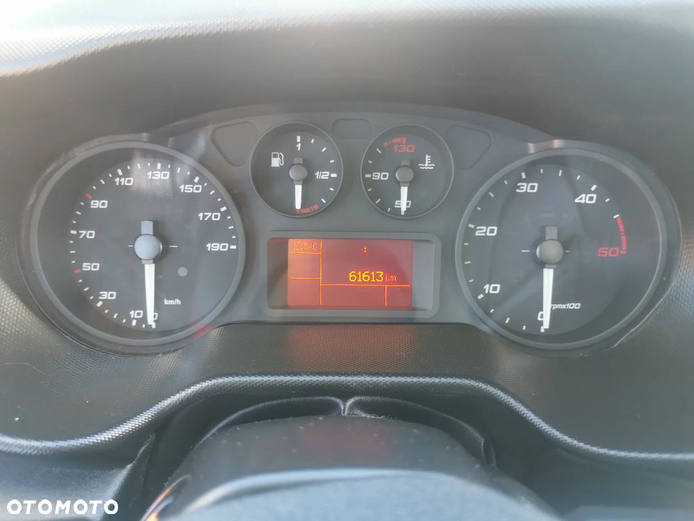 Iveco Daily 35-160 kiper Hak klima 3.0-160KM bliźniak 35C16 wywrotka - 13