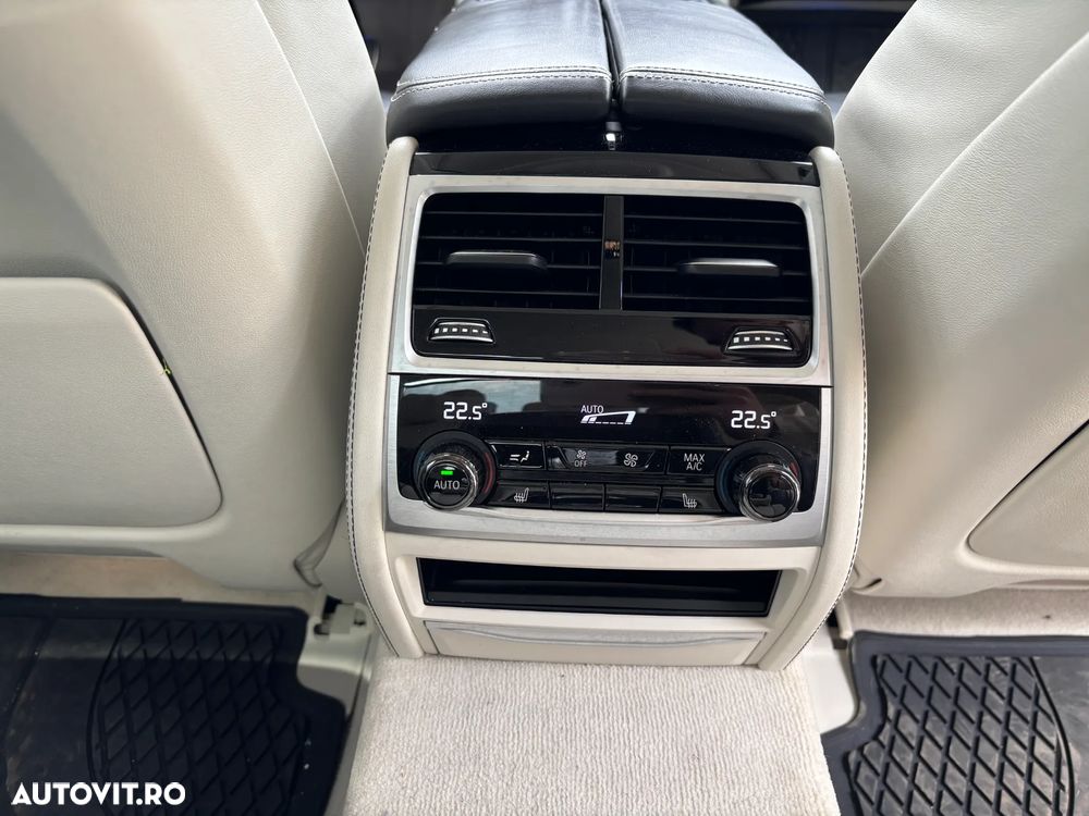 BMW Seria 7 740d xDrive - 15