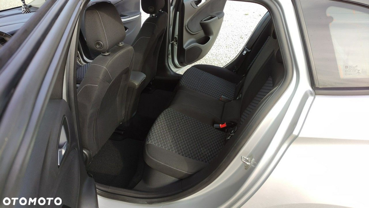 Opel Astra - 17