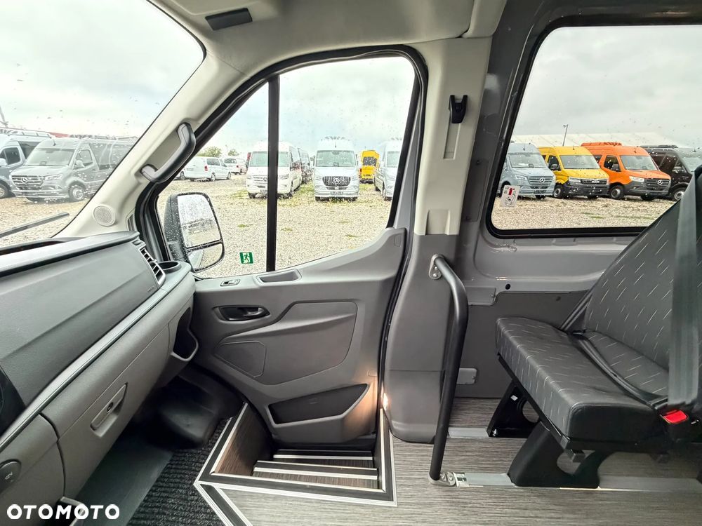 Ford Transit - 24