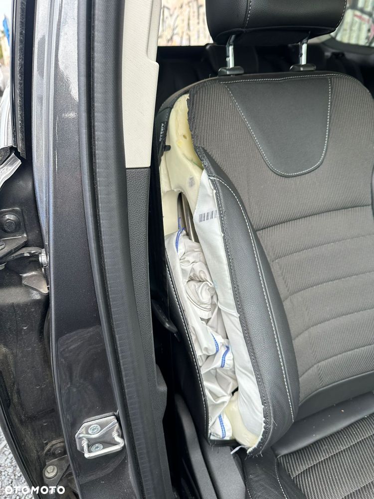 Ford Kuga 2.0 TDCi 4x4 Titanium - 18