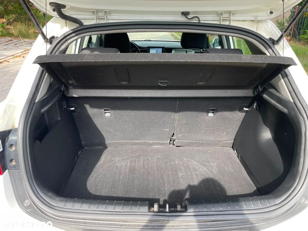 Kia Stonic 1.0 T-GDI MHEV L Business Line DCT - 17
