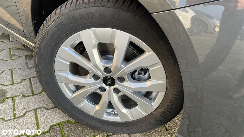 Ford Tourneo Connect - 9