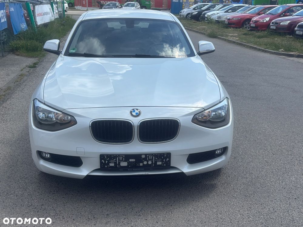 BMW Seria 1 116i Sport Line - 3