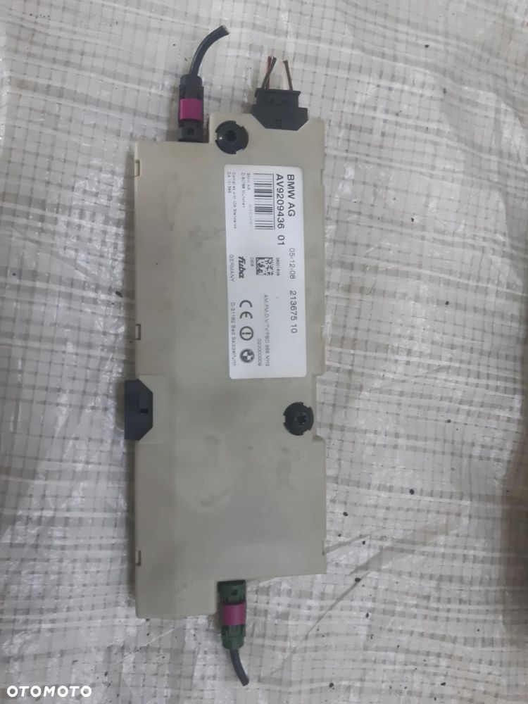 Wzmacniacz antenowy BMW F01 F02 9209436 - 2
