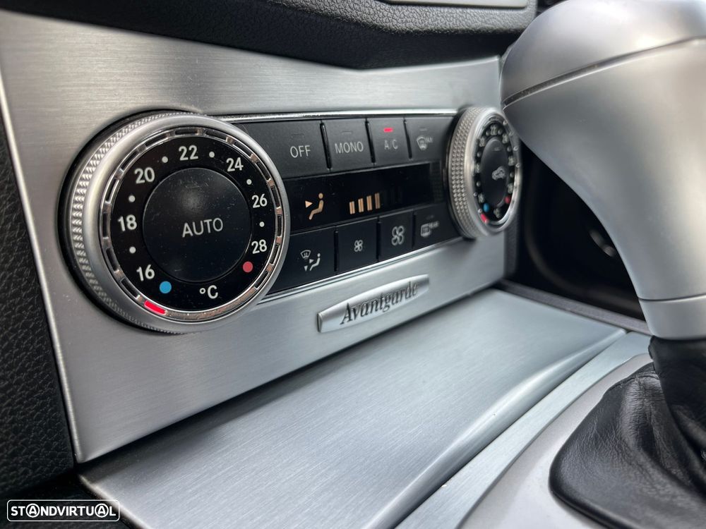 Mercedes-Benz C 250 BlueTEC AMG Line Aut. - 28