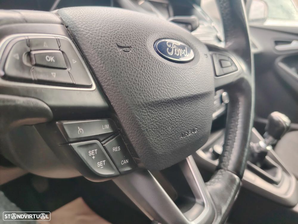 Ford Focus SW 1.0 EcoBoost S&S Business Edition - 8