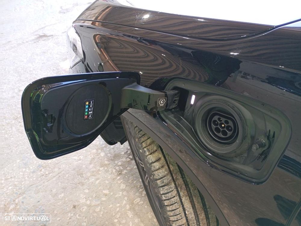 BMW X1 25 e xDrive xLine - 11