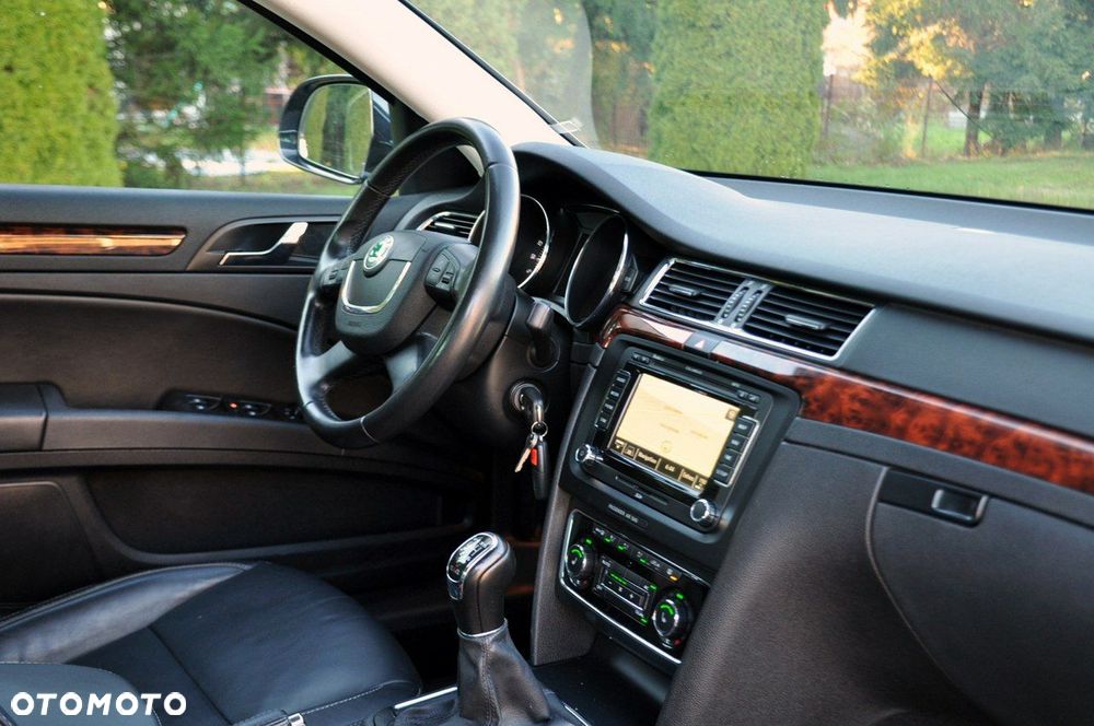 Skoda Superb - 18