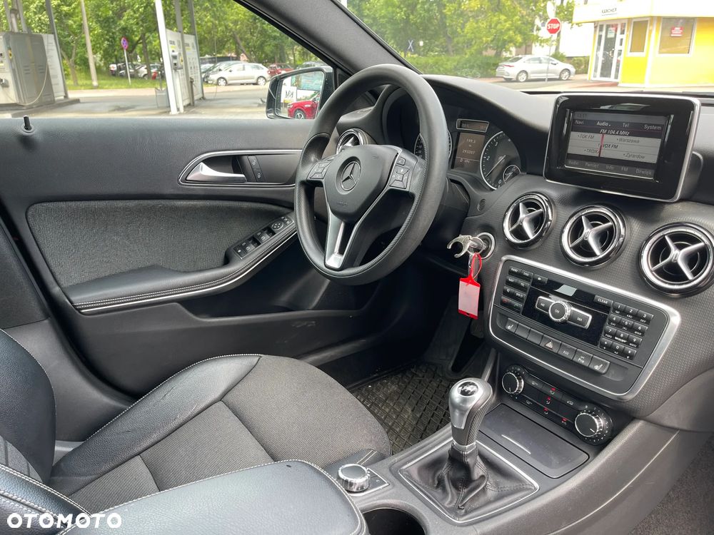 Mercedes-Benz Klasa A 180 d BlueEFFICIENCY Edition Style - 7
