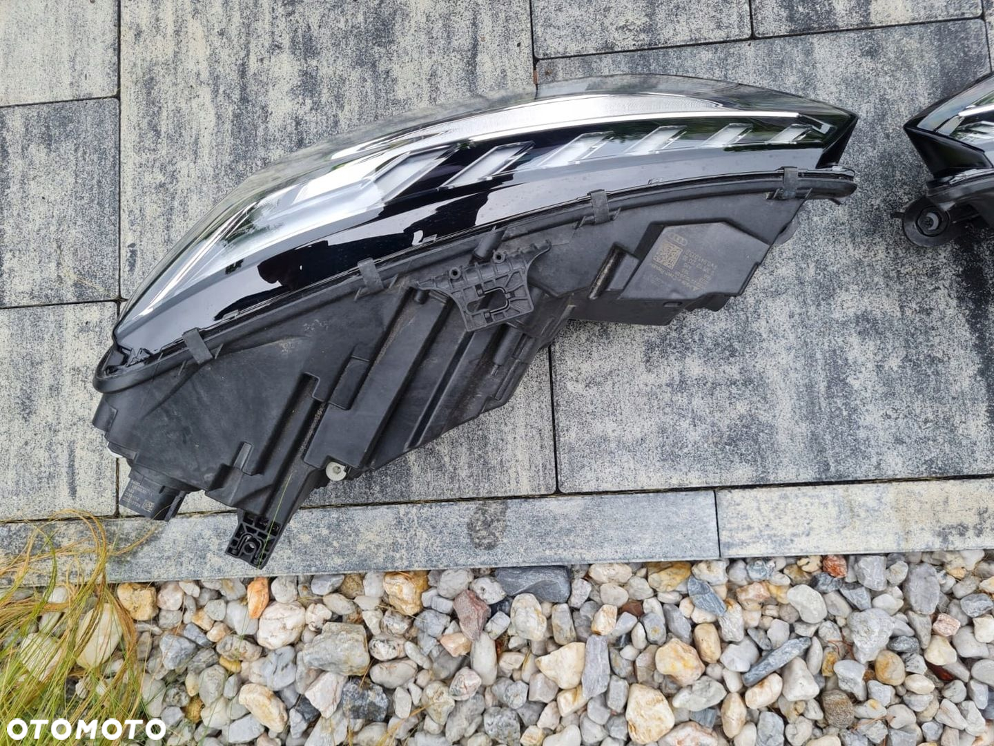 AUDI A4 S4 B9 Lampy przód Full Led 8W0941033D, 8W0941034G - 8