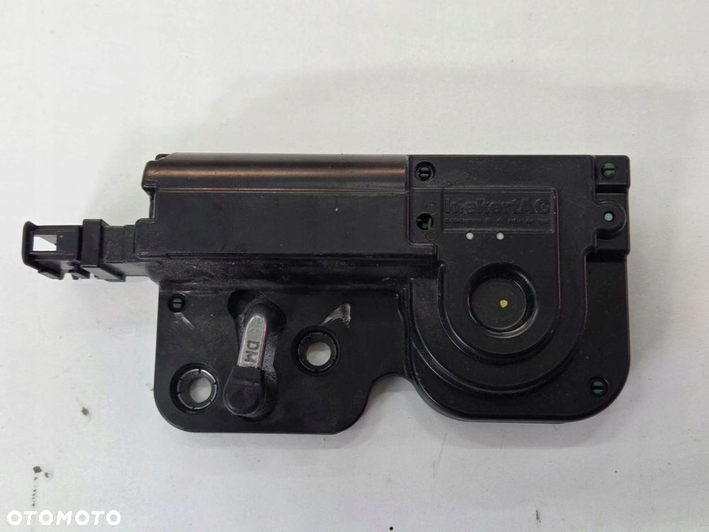 VW T5 T6 zamek dociąg domykanie klapy tył 7L0827511E - 1