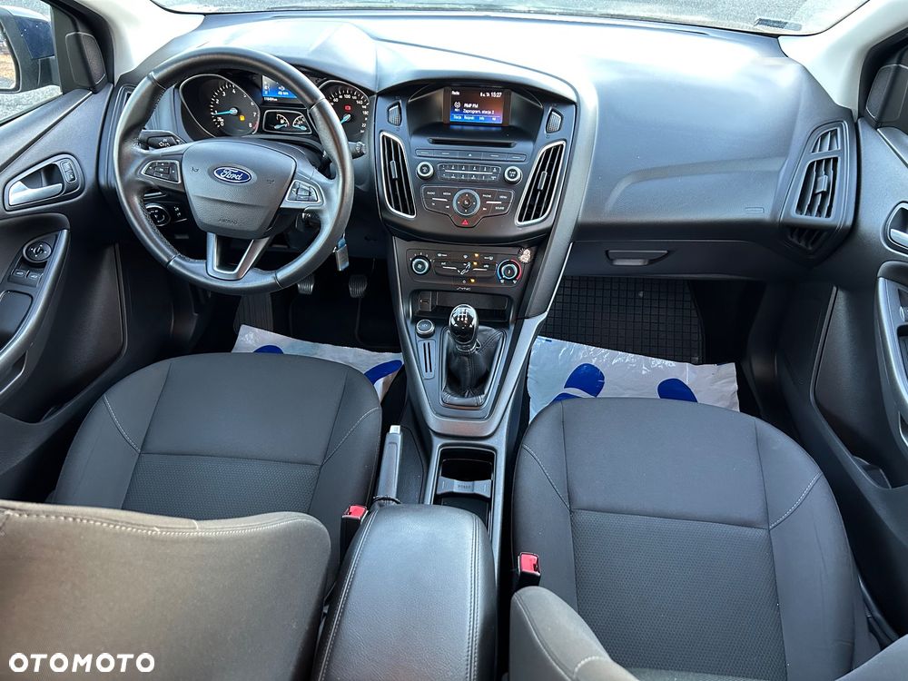 Ford Focus 1.6 Trend - 22