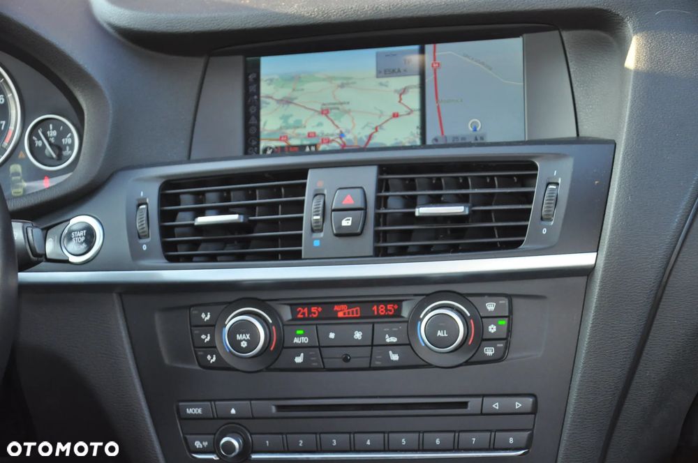BMW X3 28i xDrive - 33