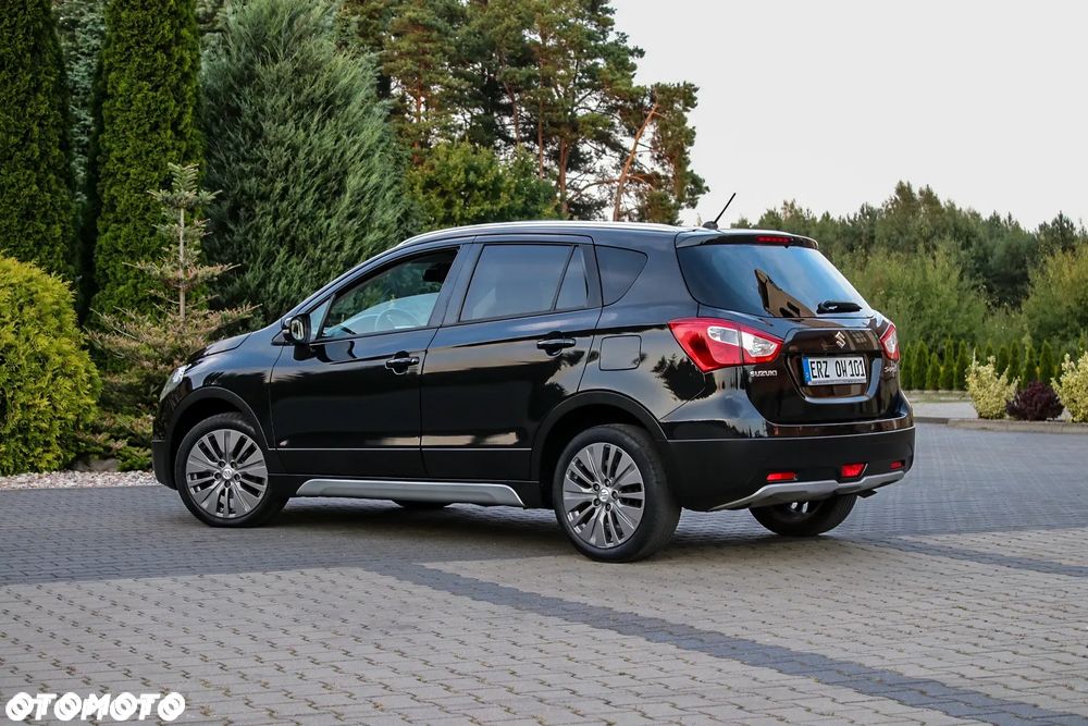 Suzuki SX4 S-Cross 1.6 DDiS Premium - 17