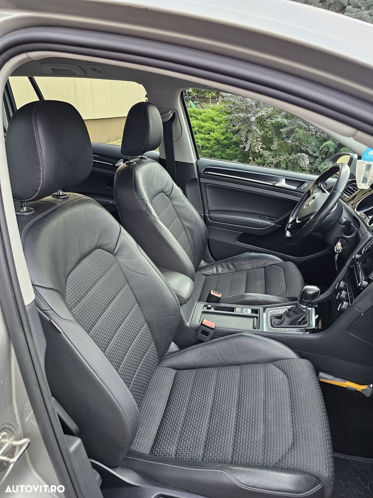 Volkswagen Golf 1.6 TDI DPF BMT DSG Highline - 19