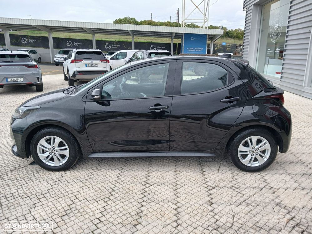 Toyota Yaris - 4