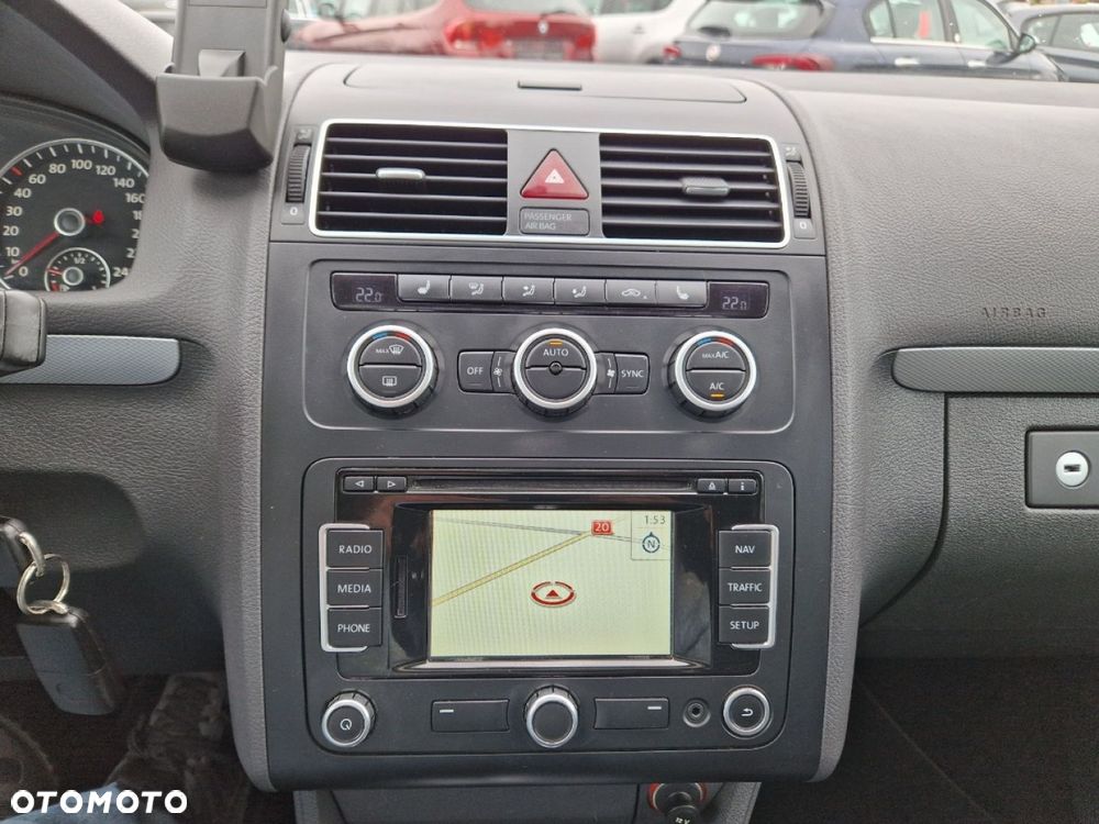 Volkswagen Touran 2.0 TDI DPF DSG Life - 13