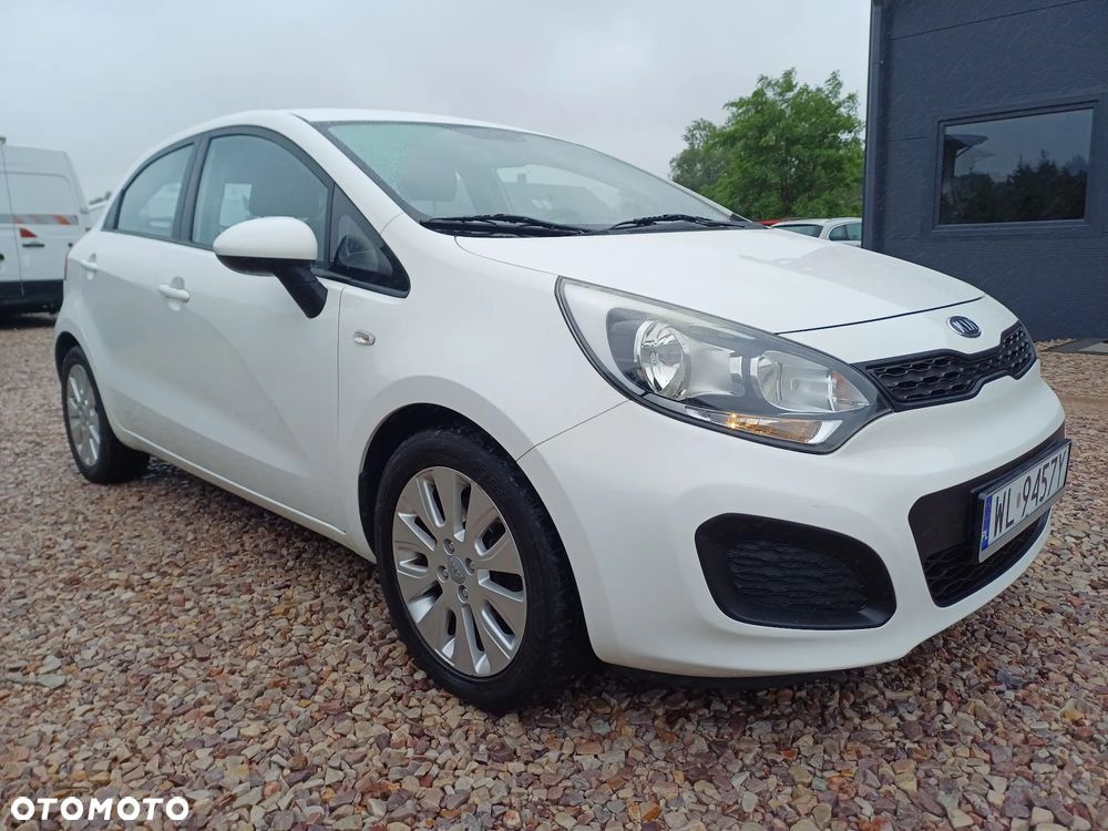 Kia Rio - 6