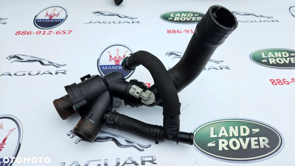 Jaguar XJ 351 2010-2015  3.0 SC 306PS 340 KM 5.0 508PN 385 KM 5.0 SC 510KM 508PS Termostat Króciec termostatu Przewód wody Rurka Obudowa termostatu 8W93-8A587-AG DX23-9A587-AA - 10