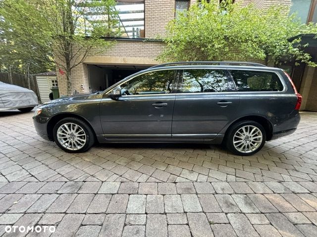 Volvo V70 - 8