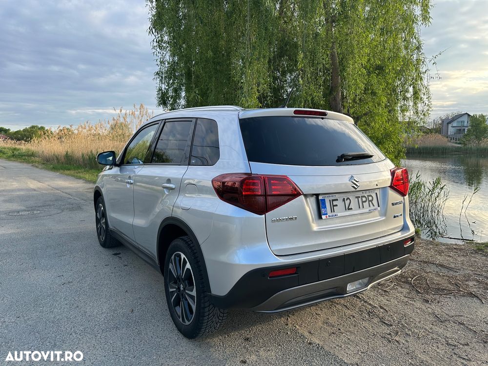 Suzuki Vitara 1.4 Boosterjet AllGrip MHEV Luxus - 4