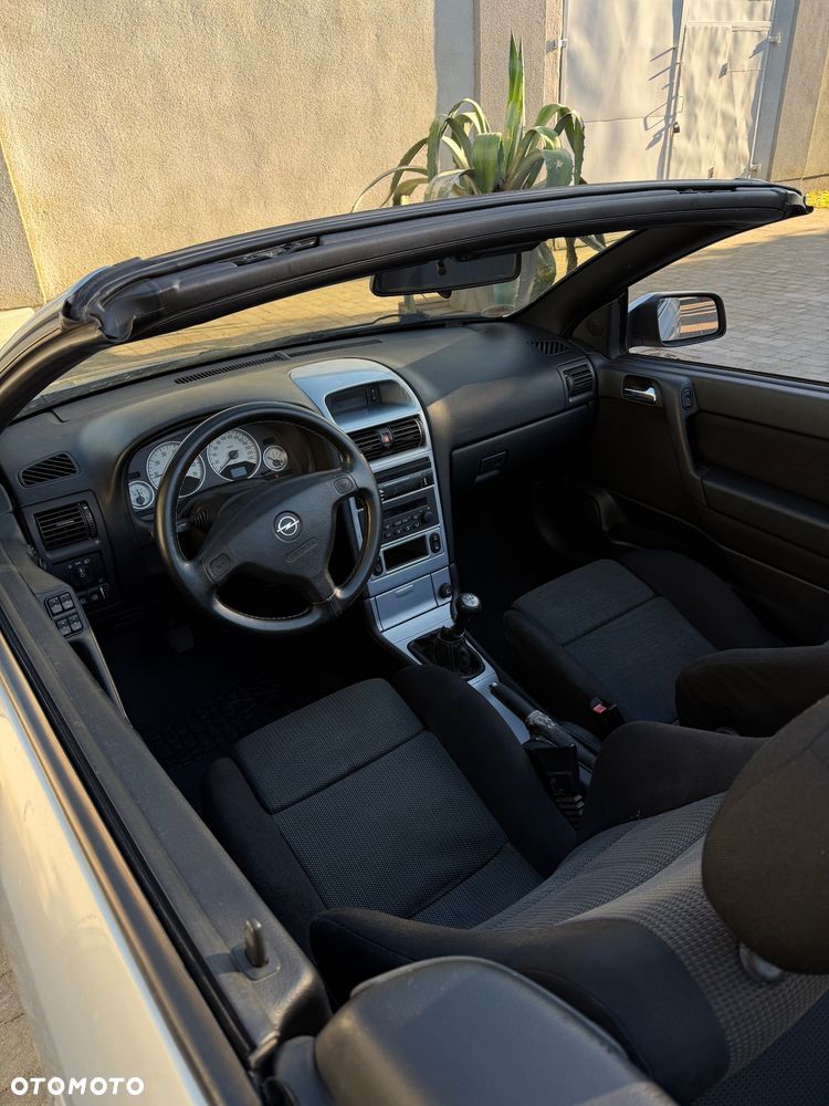 Opel Astra 1.6 - 5