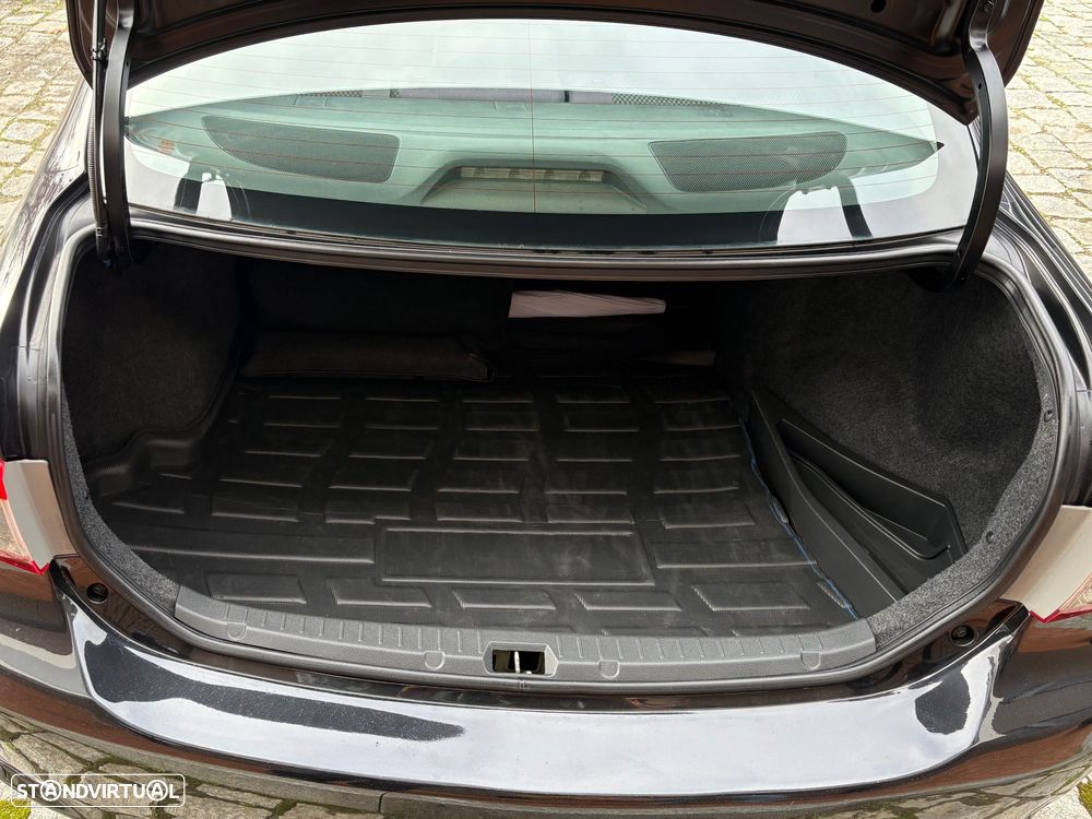 Toyota Corolla 1.4 D-4D Comfort+VSC - 6