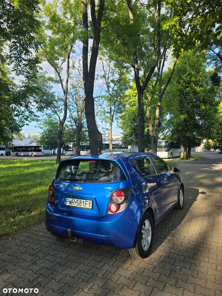 Chevrolet Aveo 1.4 16V LS - 5