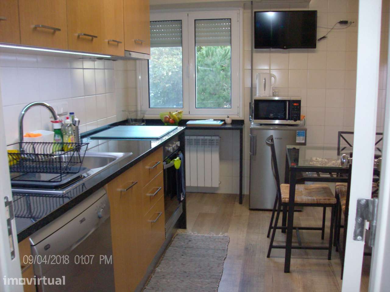Quarto Individual Mobiliado em Telheiras