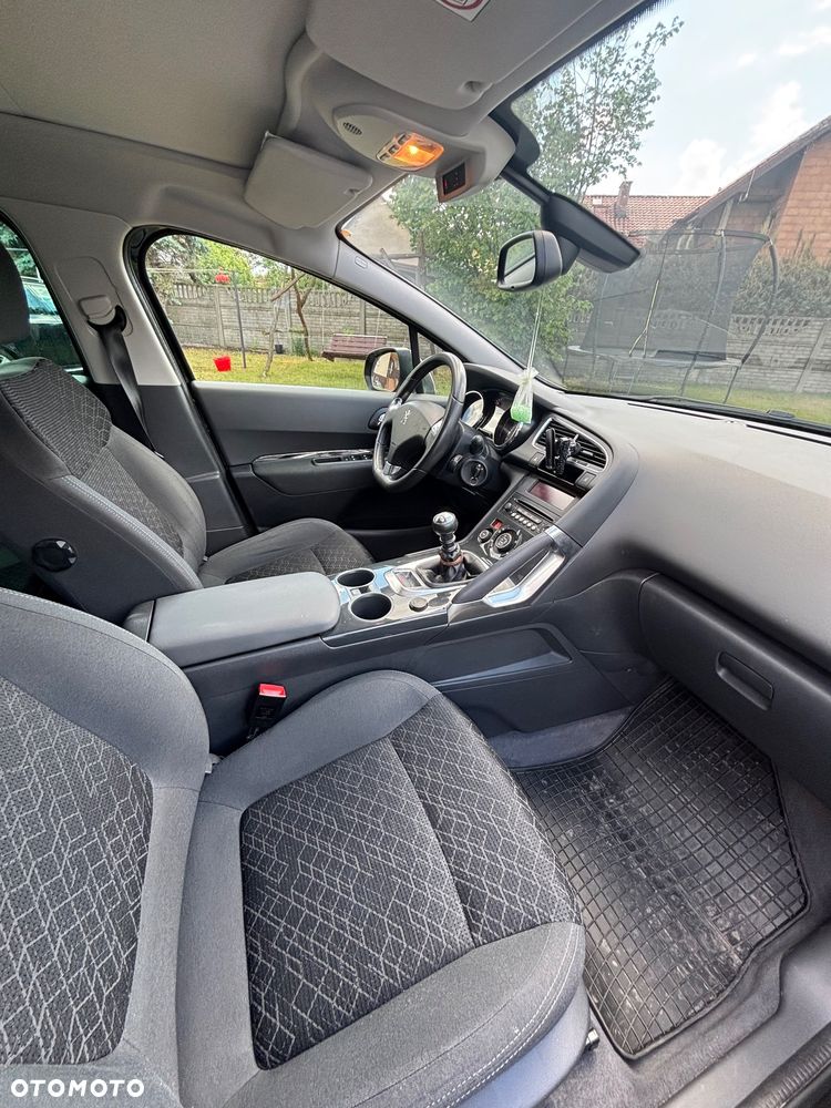 Peugeot 3008 - 15