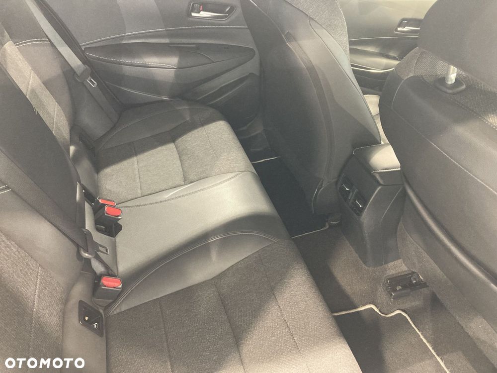 Toyota Corolla 1.8 Hybrid Style - 10