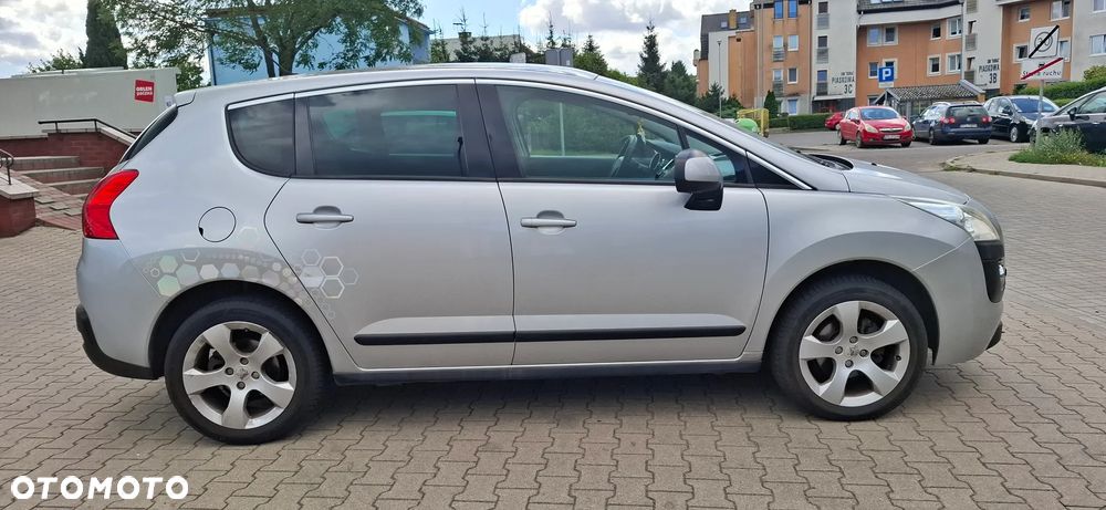 Peugeot 3008 1.6 HDi Premium - 4