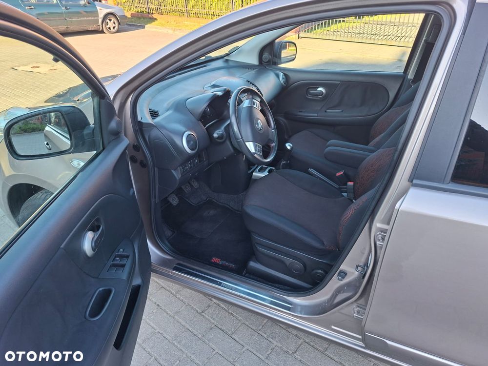 Nissan Note 1.6 more - 12