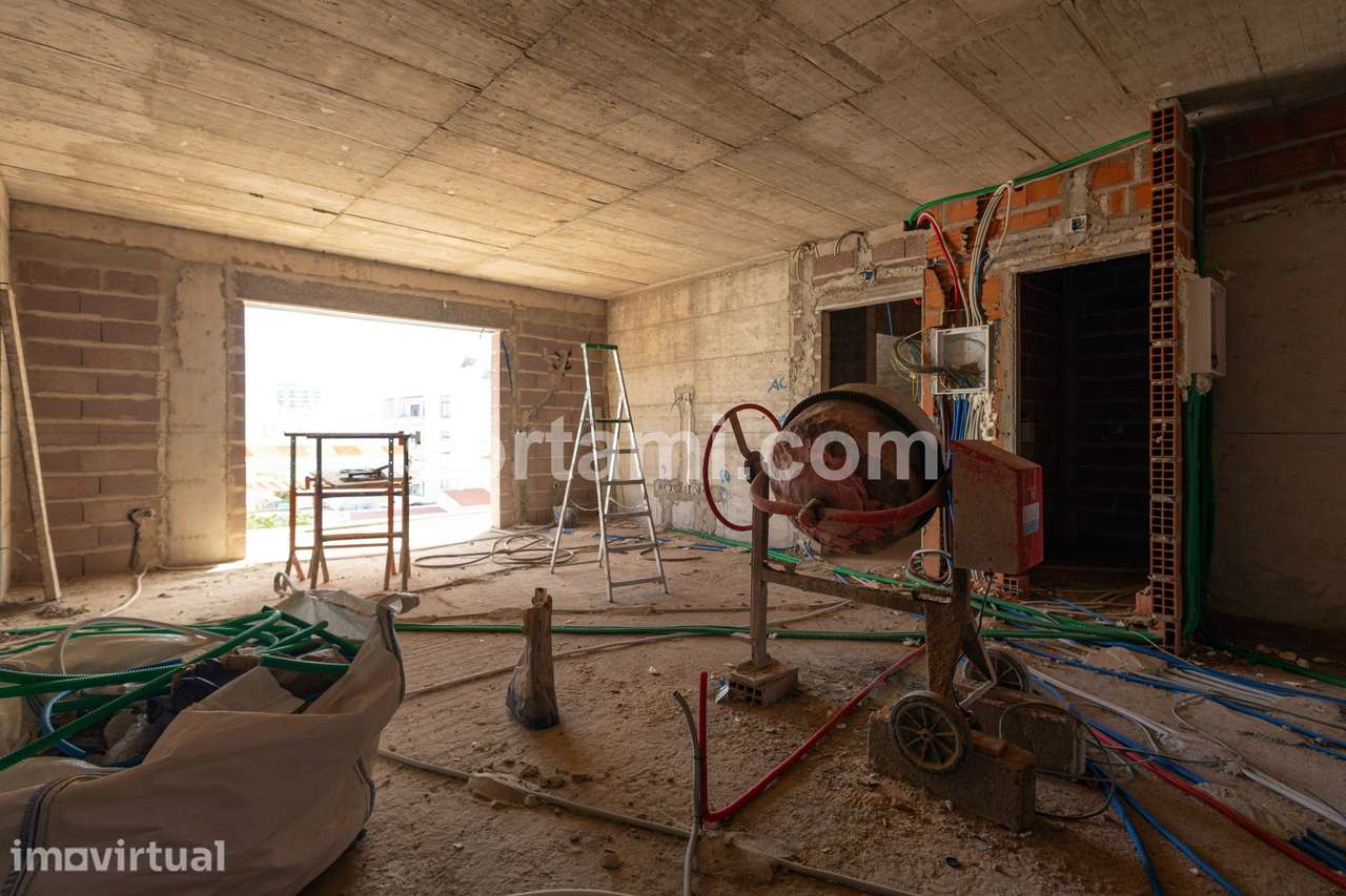 Apartamento T2 Venda em Quarteira,Loulé - Grande imagem: 3/18