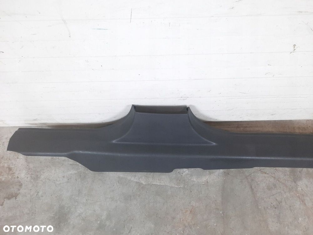 OPEL ASTRA H KOMBI OSŁONA PROGU LEWA 13113979 - 2