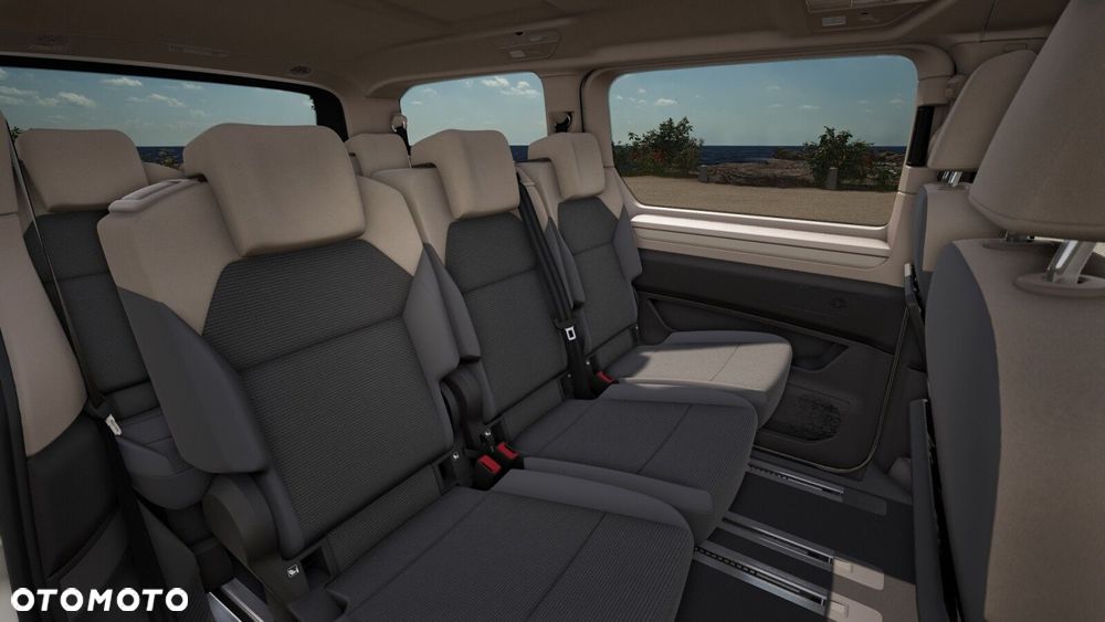 Volkswagen Multivan - 16