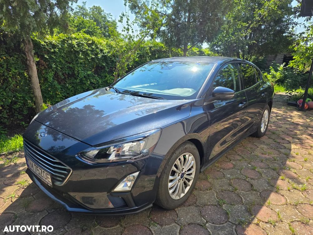 Ford Focus 1.0 EcoBoost MHEV Titanium - 3