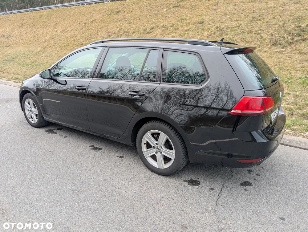 Volkswagen Golf 1.6 TDI BlueMotion Technology Comfortline - 5