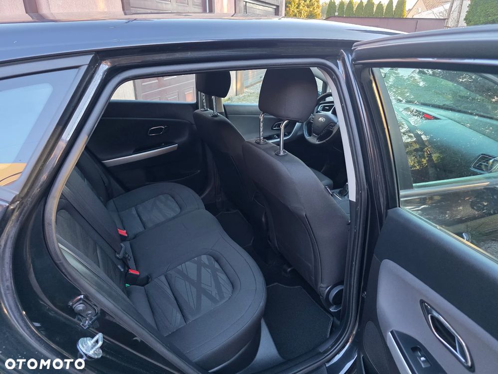 Kia Ceed 1.4 CVVT ISG Dream-Team Edition - 10