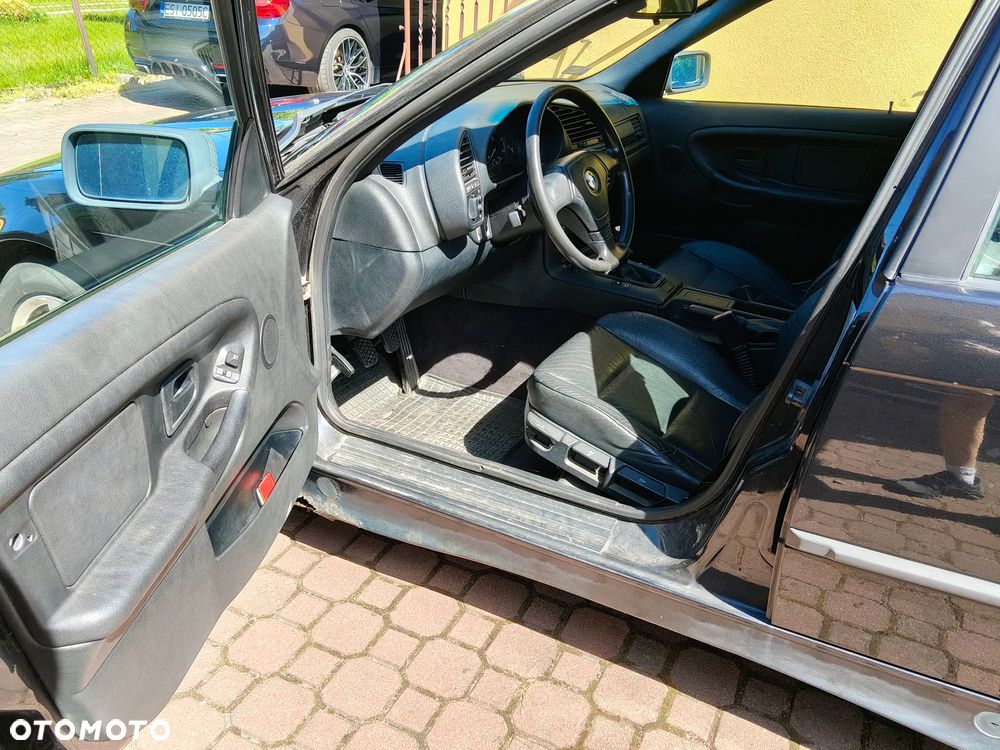 BMW Seria 3 - 12