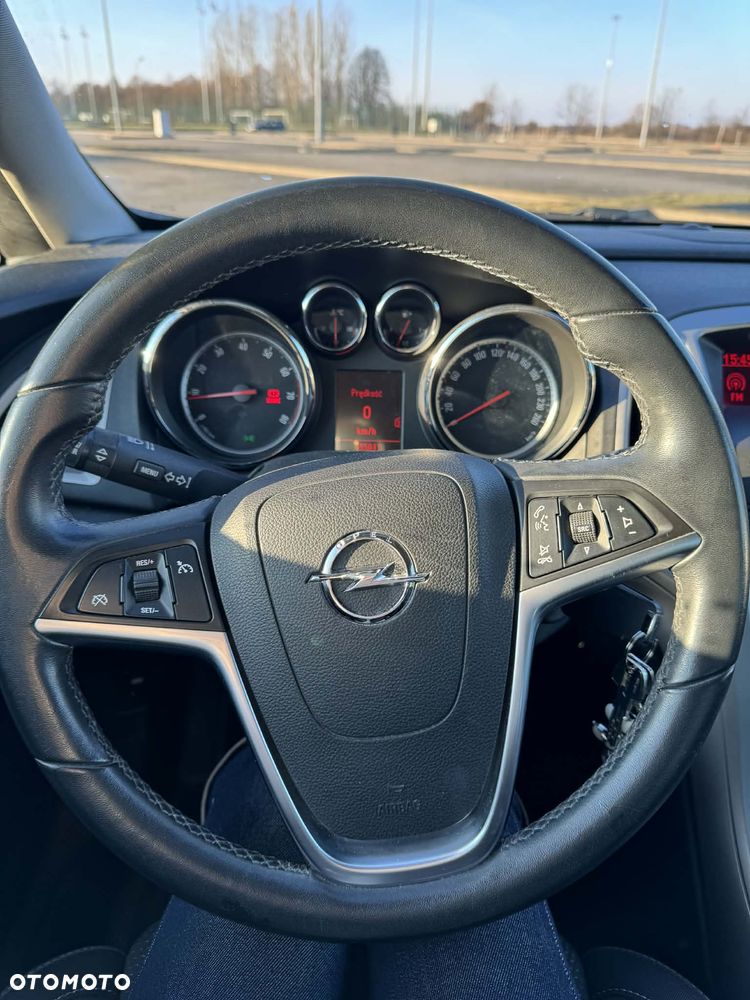 Opel Astra 1.4 Turbo - 8