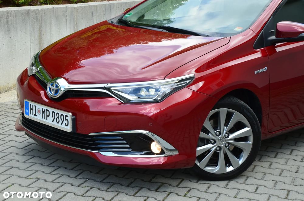 Toyota Auris - 32