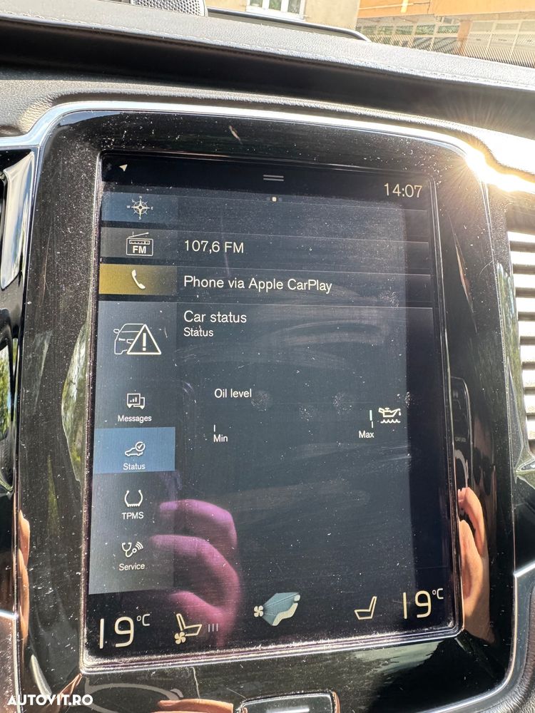 Volvo XC 90 D5 AWD Geartronic RDesign - 24