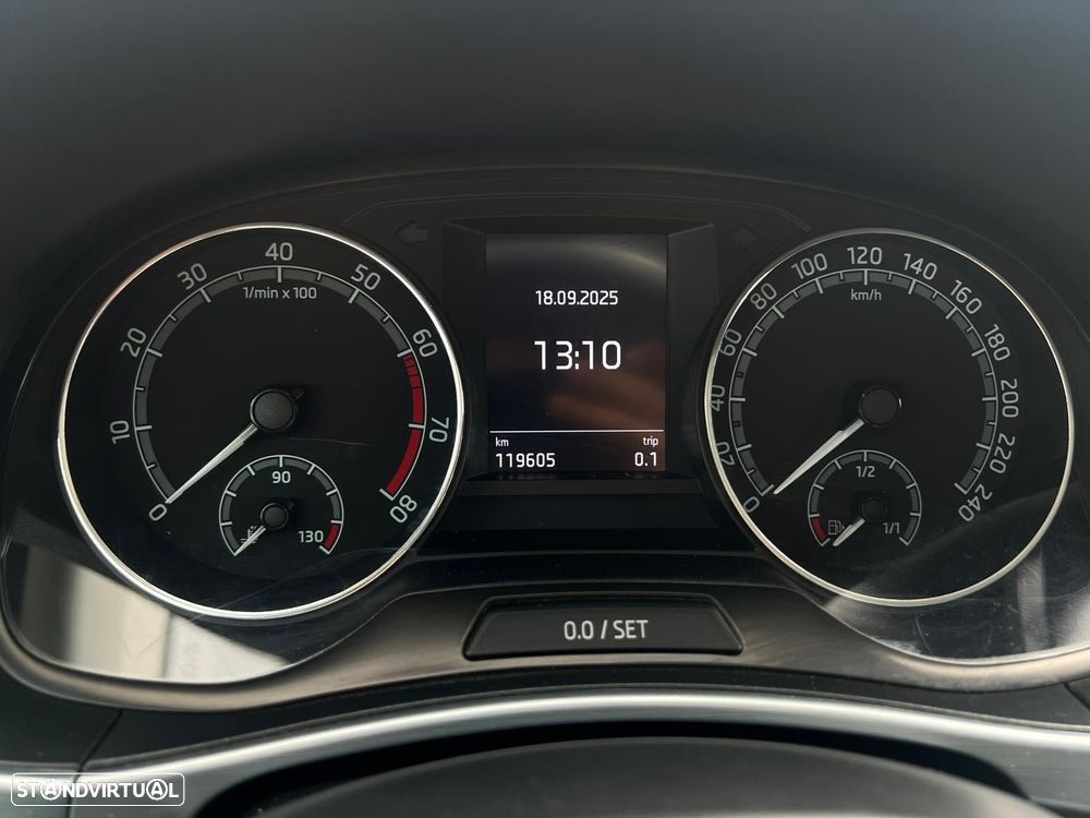 Skoda Fabia 1.0 TSI Style - 6