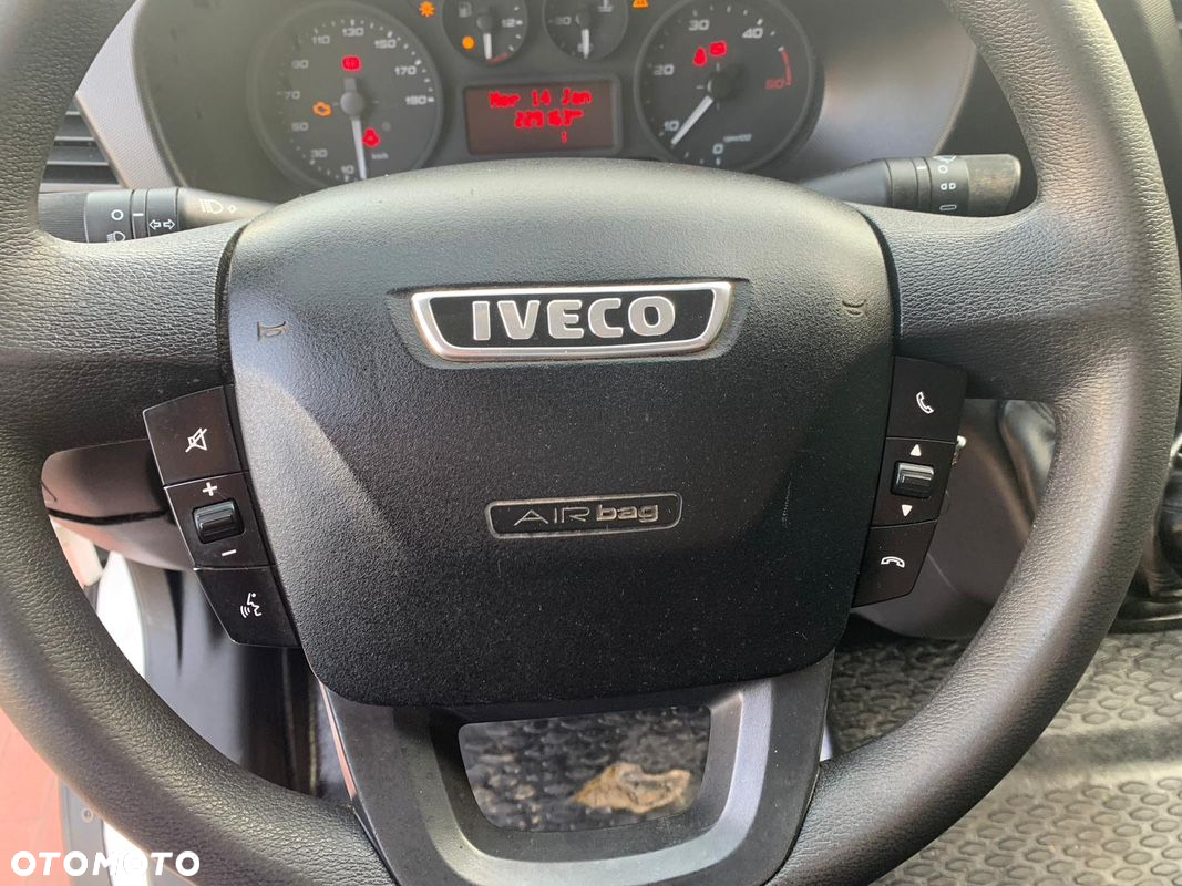 Iveco Daily - 28