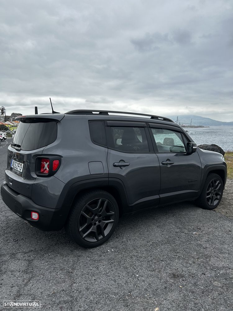 Jeep Renegade 1.3 T Limited S DCT - 13