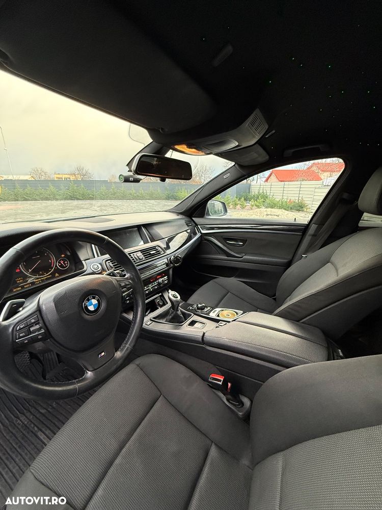 BMW Seria 5 525d Touring - 5