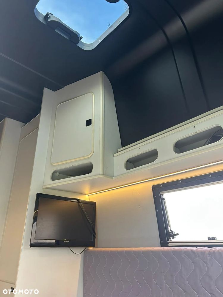 Mercedes-Benz Inny - 23