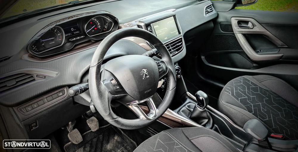 Peugeot 2008 1.2 PureTech Active - 9